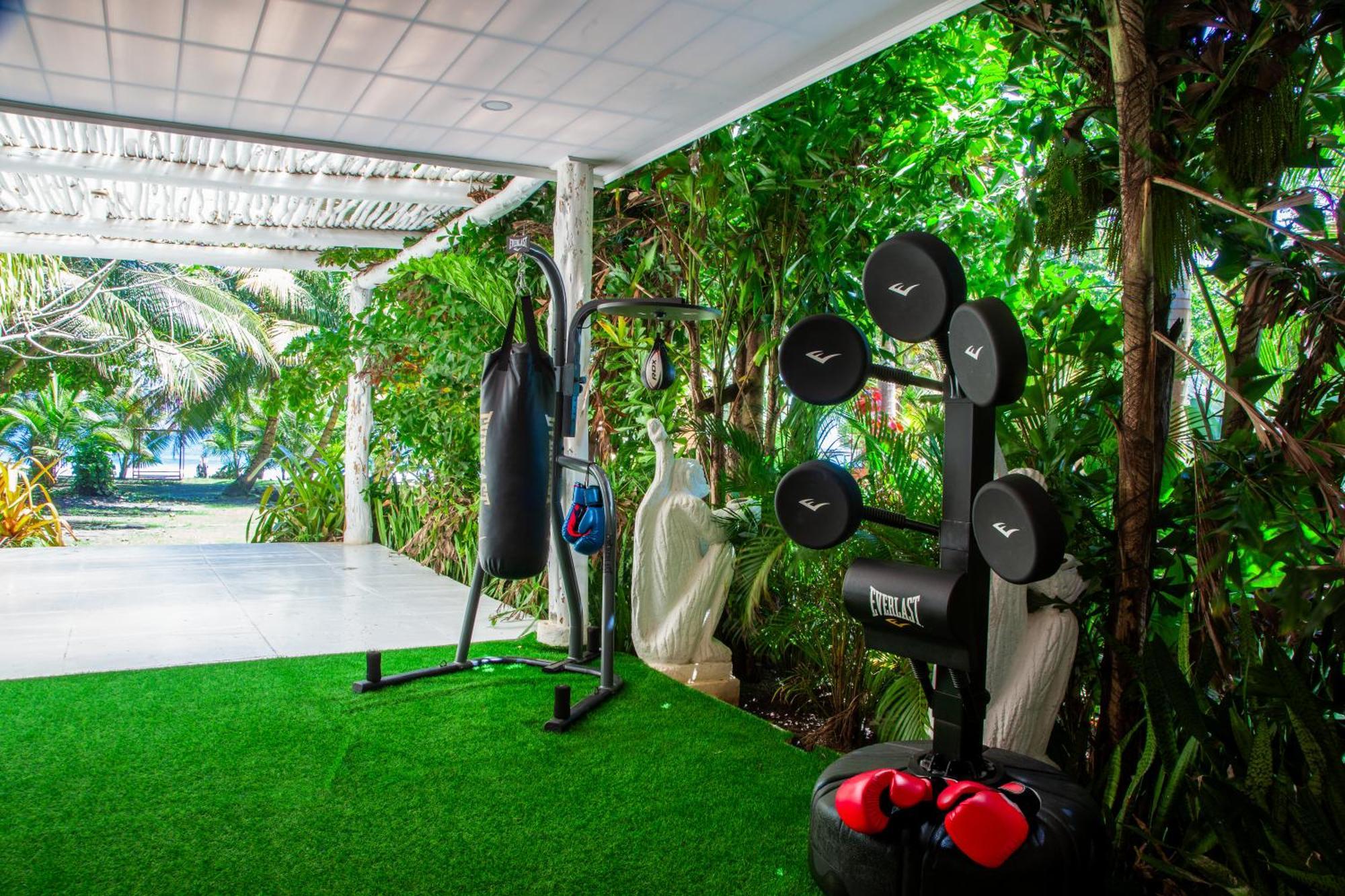 Le Cameleon Boutique Hotel Puerto Viejo de Talamanca Esterno foto