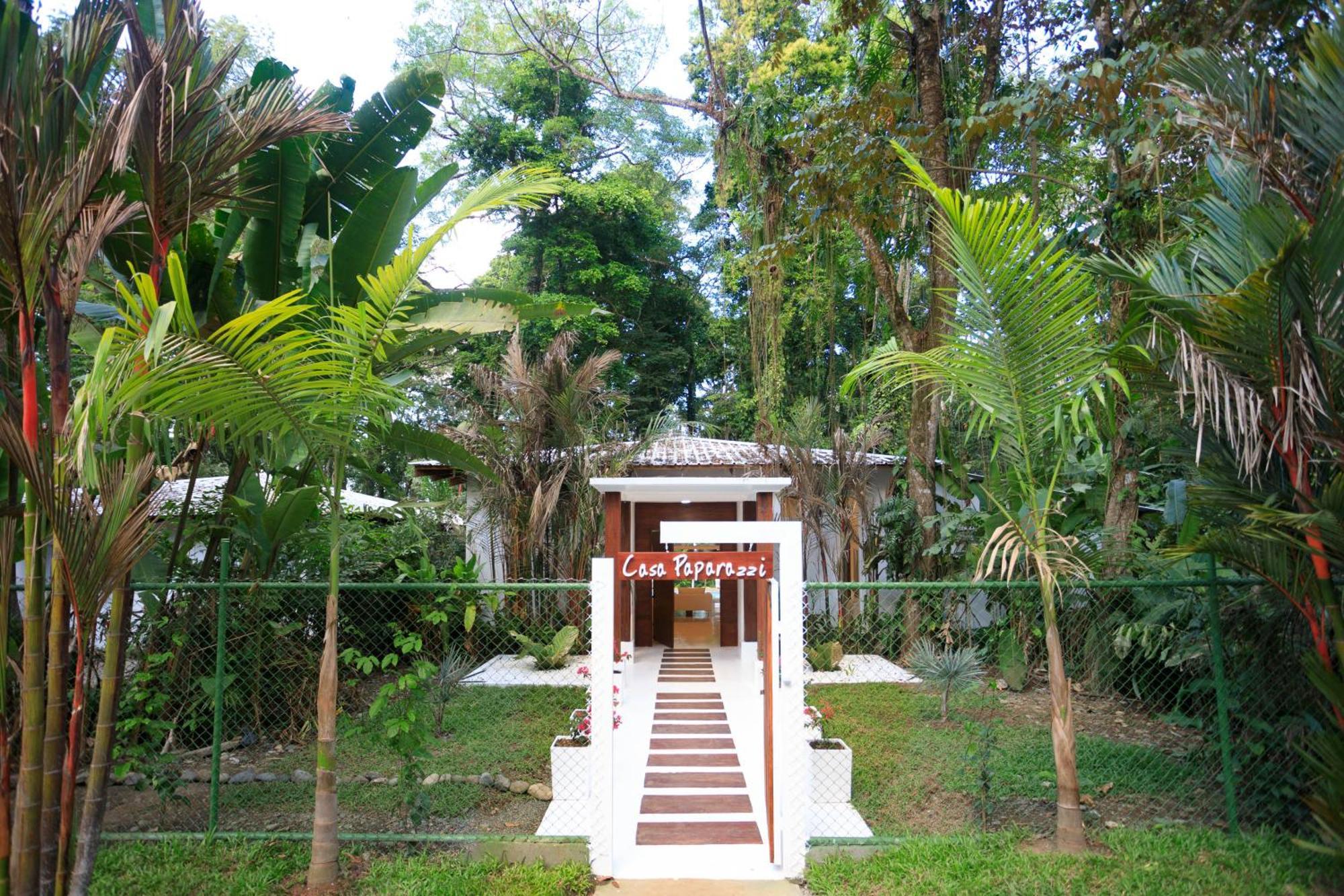 Le Cameleon Boutique Hotel Puerto Viejo de Talamanca Esterno foto