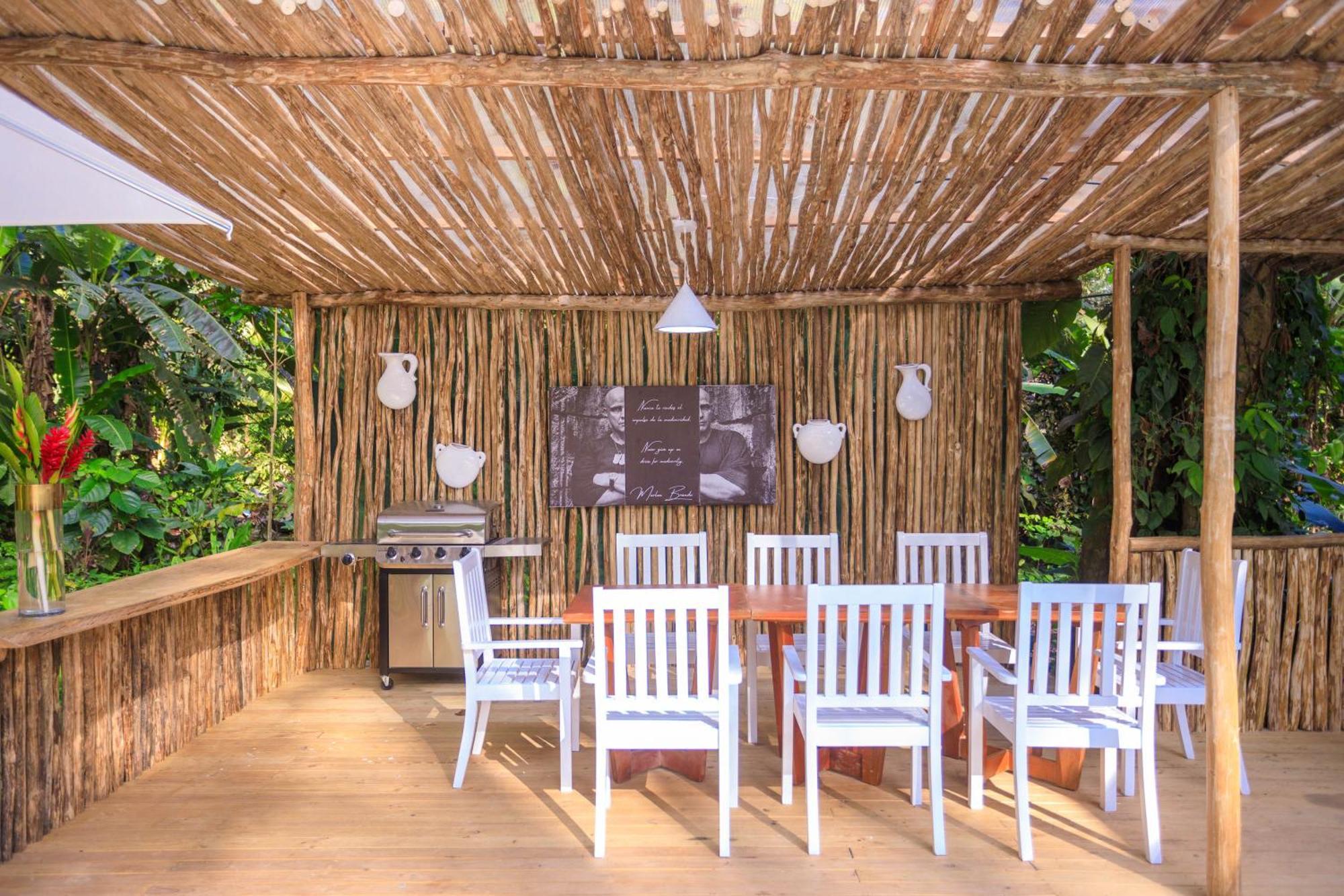 Le Cameleon Boutique Hotel Puerto Viejo de Talamanca Esterno foto